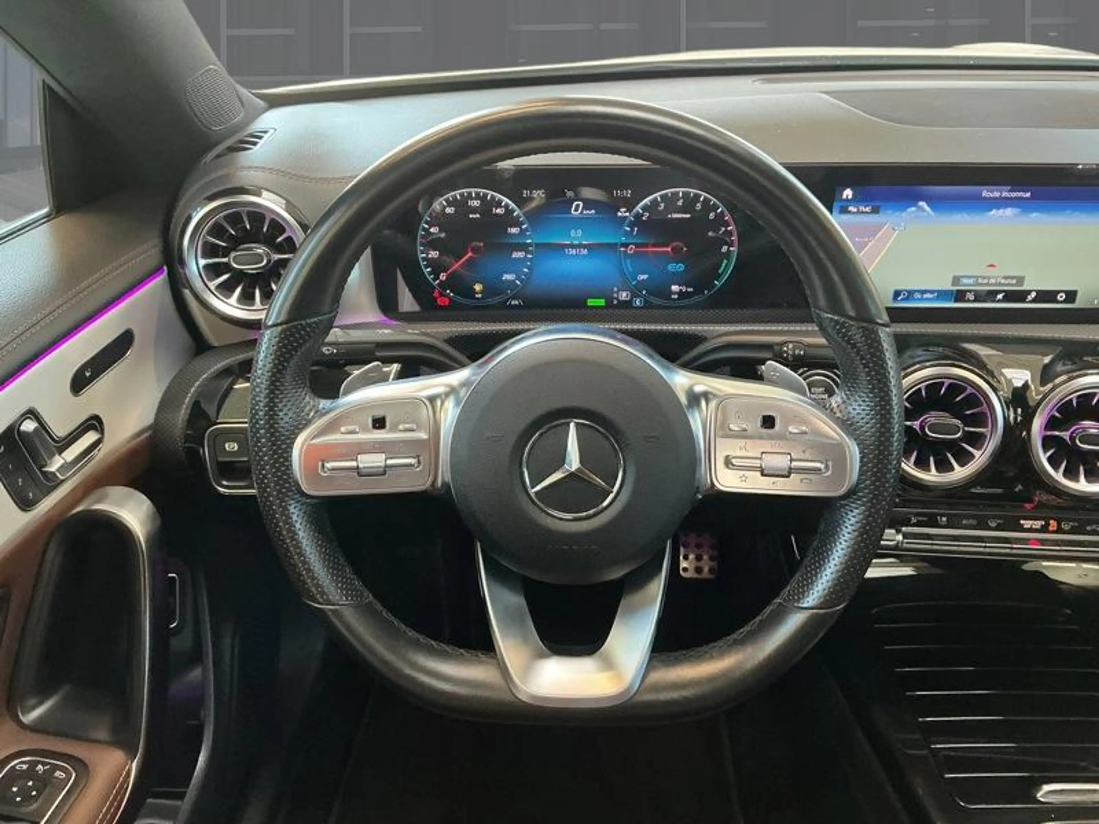 Mercedes-Benz CLA 250 e Coupé AMG Pack Night Toit Pano — photo 3