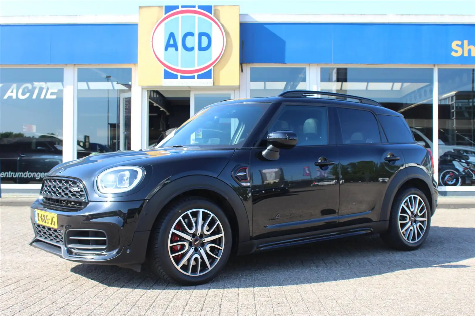 MINI John Cooper Works Countryman Mini (f60) 2.0 JCW 306pk ALL4 Aut8. | Orig. NL | € Zwart - 1