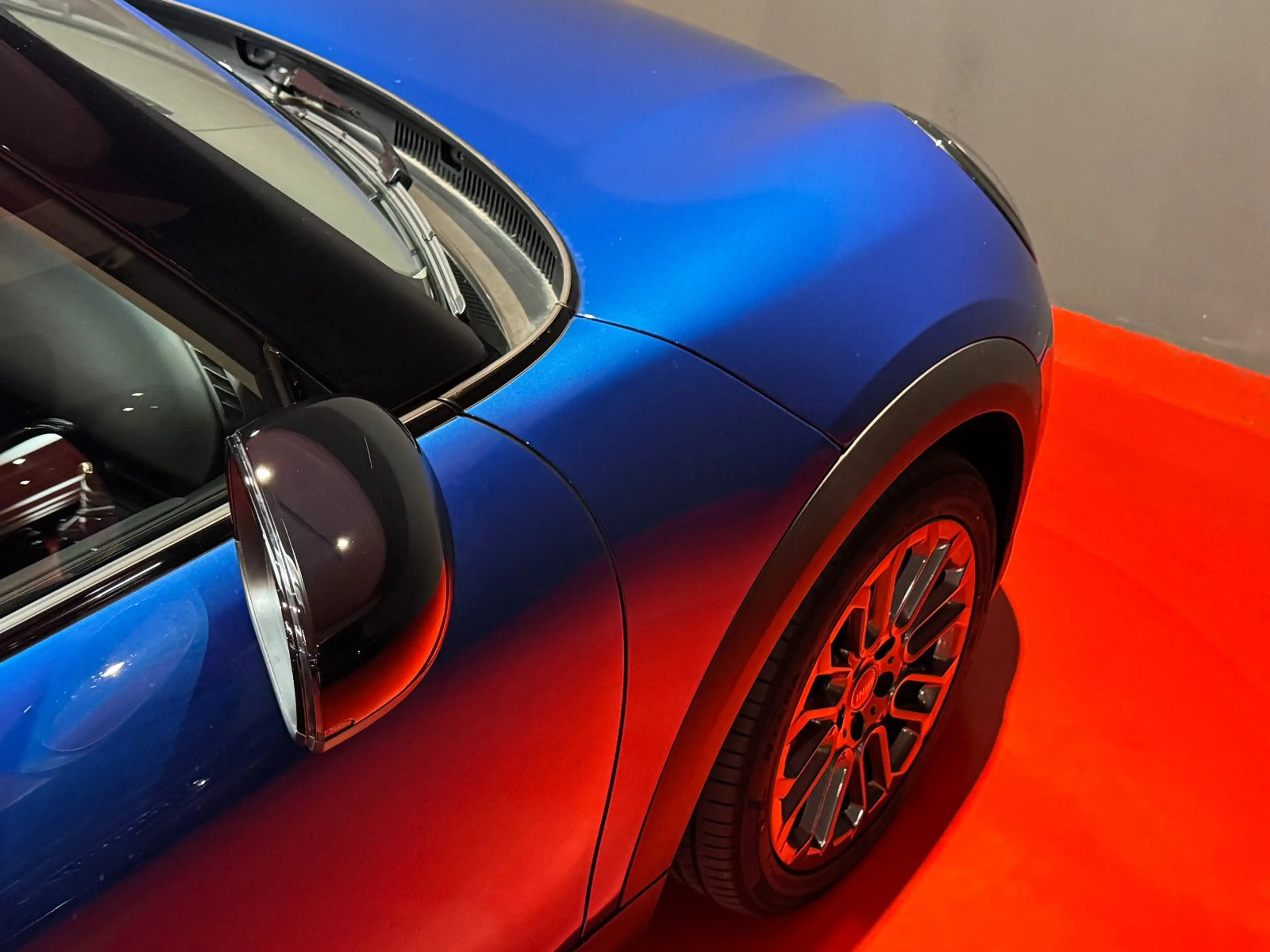 MINI Cooper S /2,0 204 PS/ESSENTIAL/HUD/1.HAND/17"/TOP — photo 11