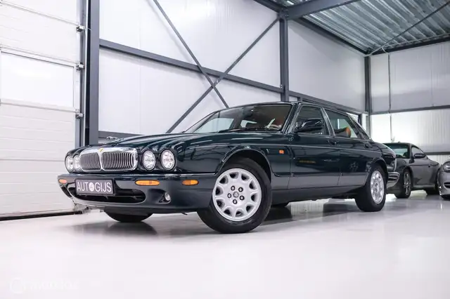 Jaguar Sovereign 3.2 V8
