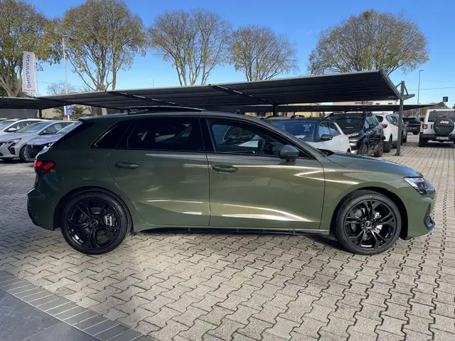 Audi A3 view 4