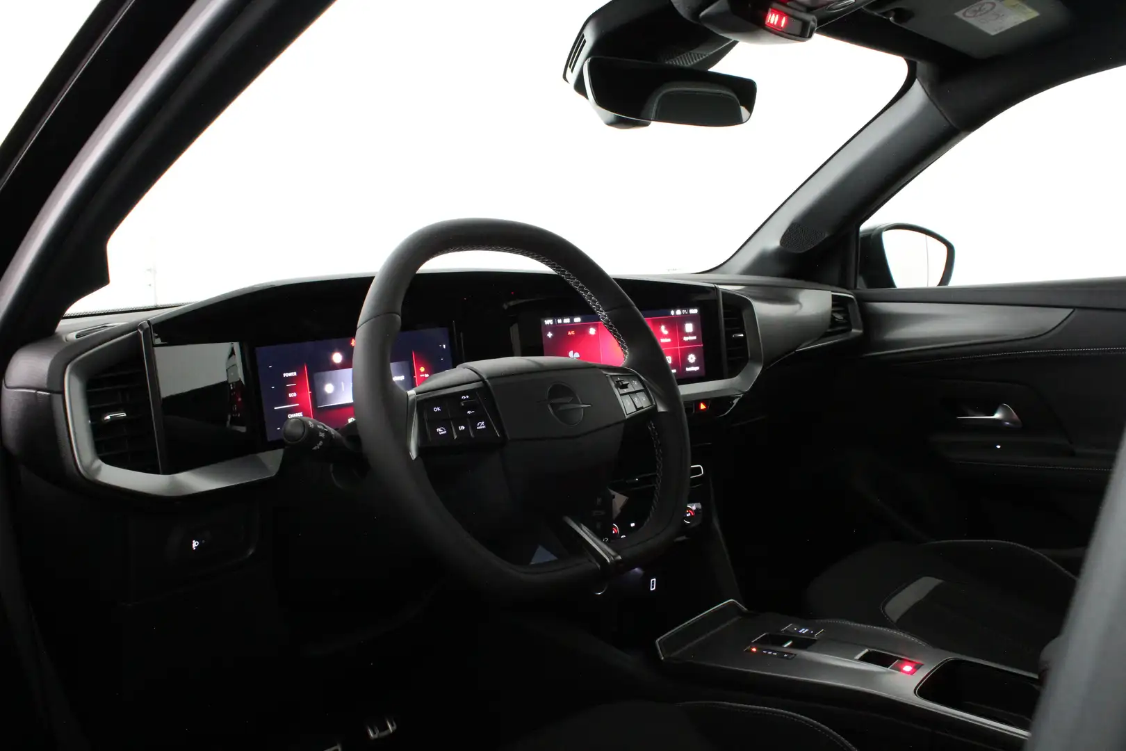 Opel Mokka 1.2 Turbo Hybrid GS Camera/Stuur en stoelverwarm Schwarz - 2