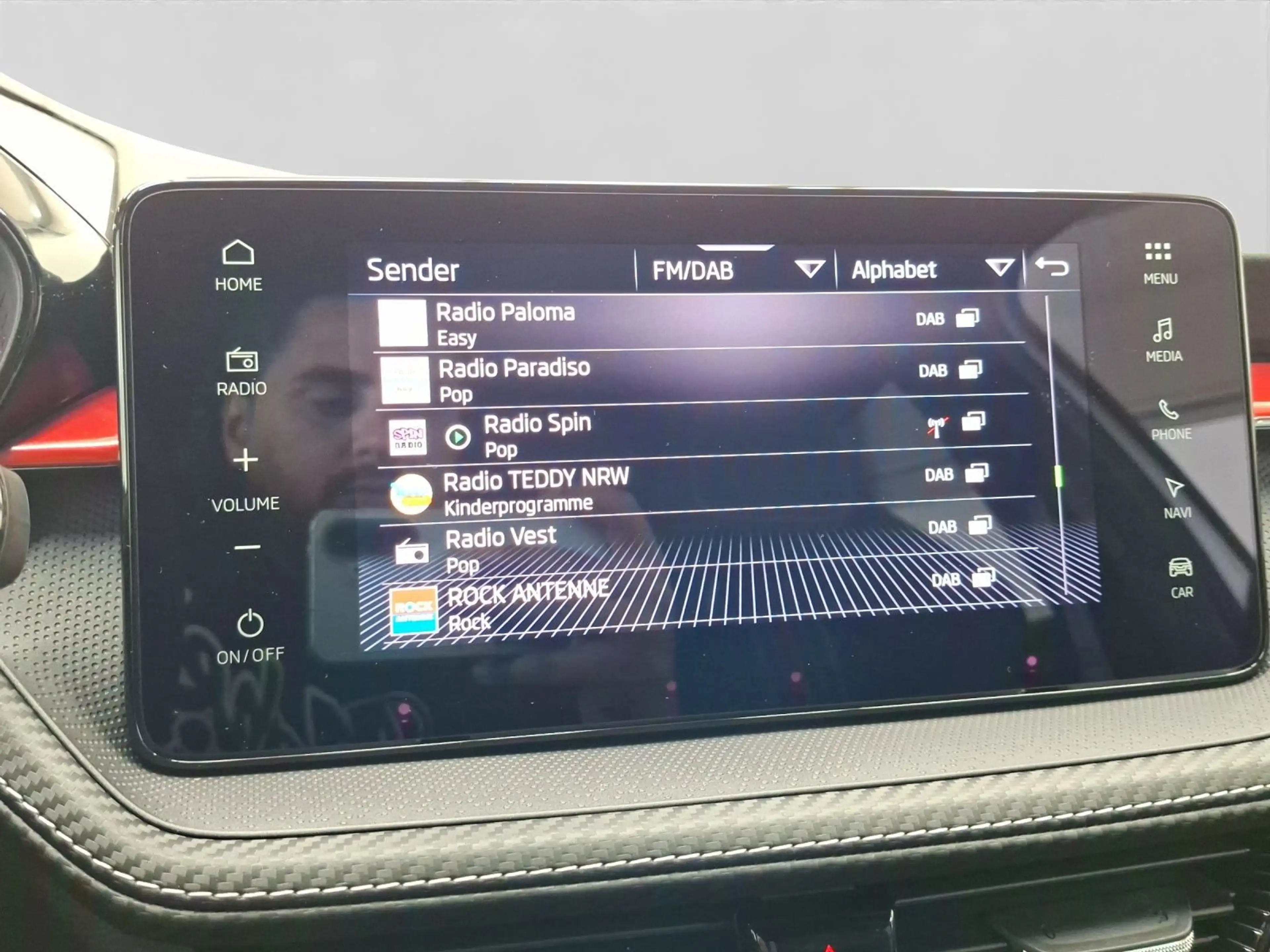 Skoda Fabia 1.0 TSI Monte Carlo PARKLENK ALARM NAVI LM — photo 14