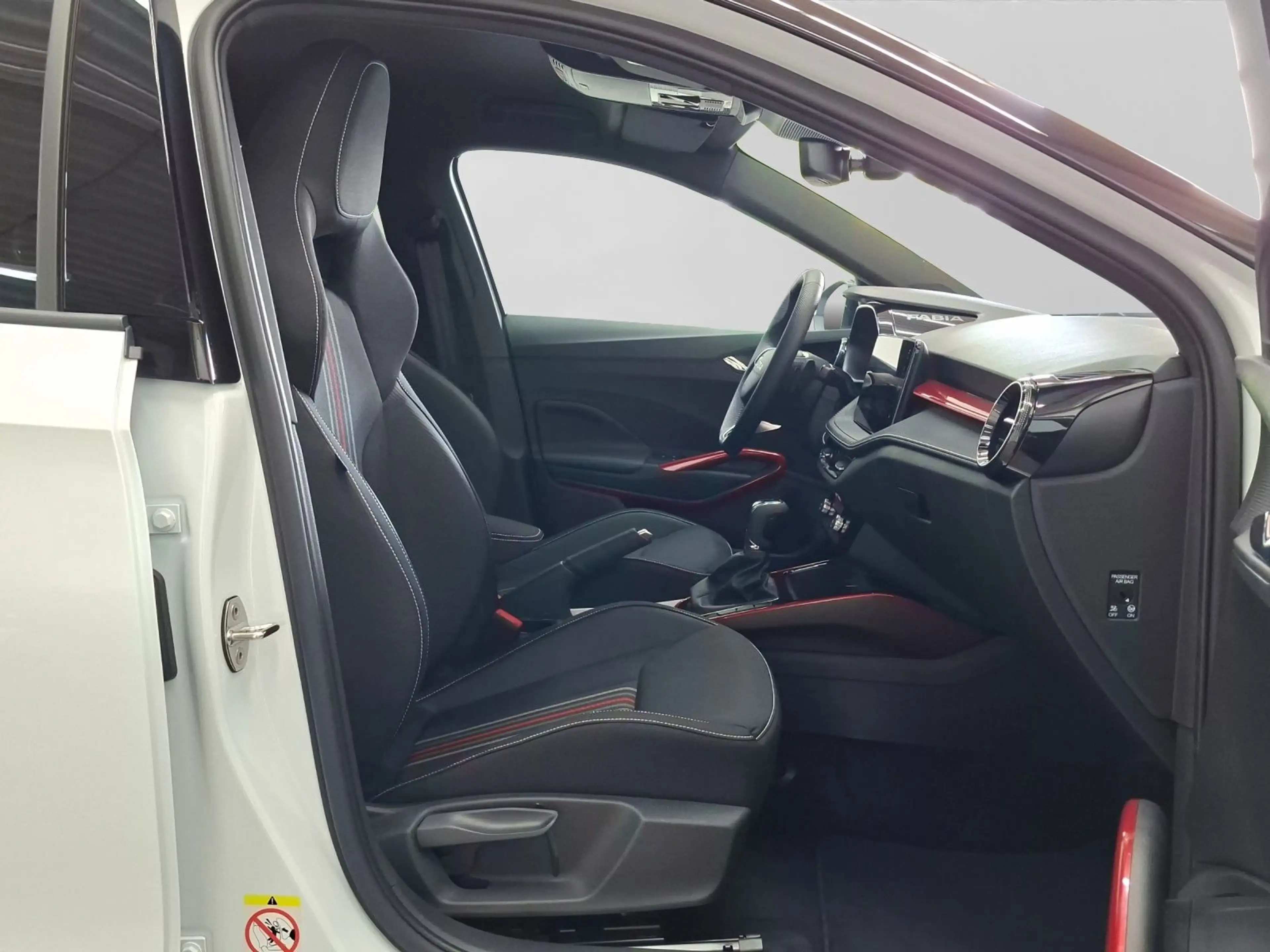 Skoda Fabia 1.0 TSI Monte Carlo PARKLENK ALARM NAVI LM — photo 4