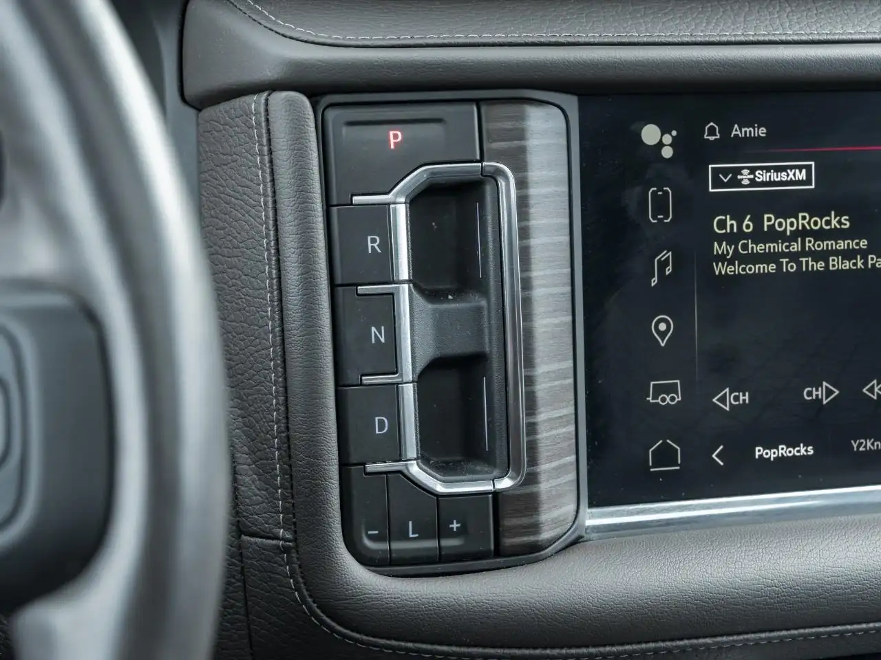 GMC Yukon снимка GMC Yukon