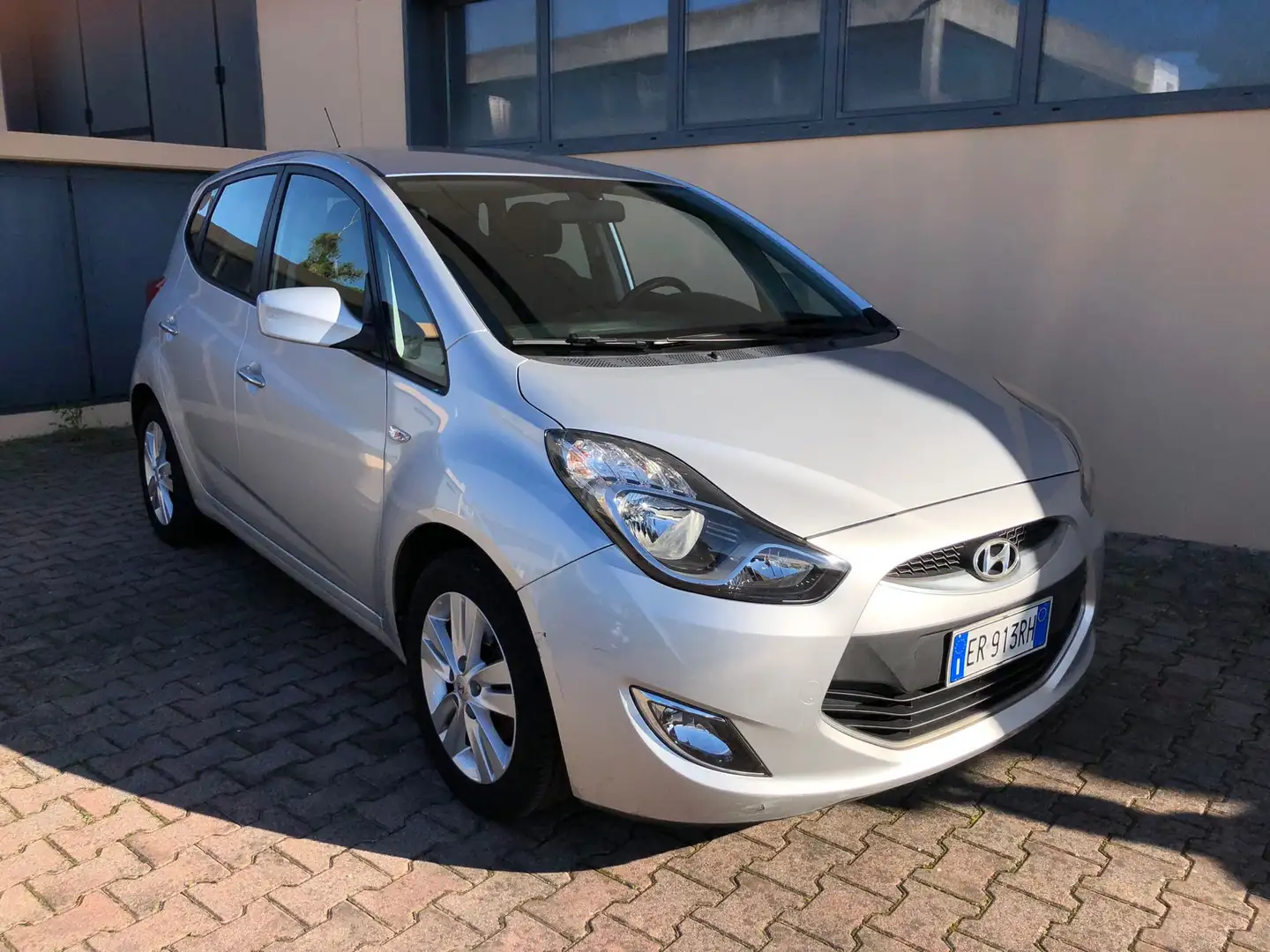 Hyundai iX20 1.4 Classic 90cv idonea neopatenati Argento - 1