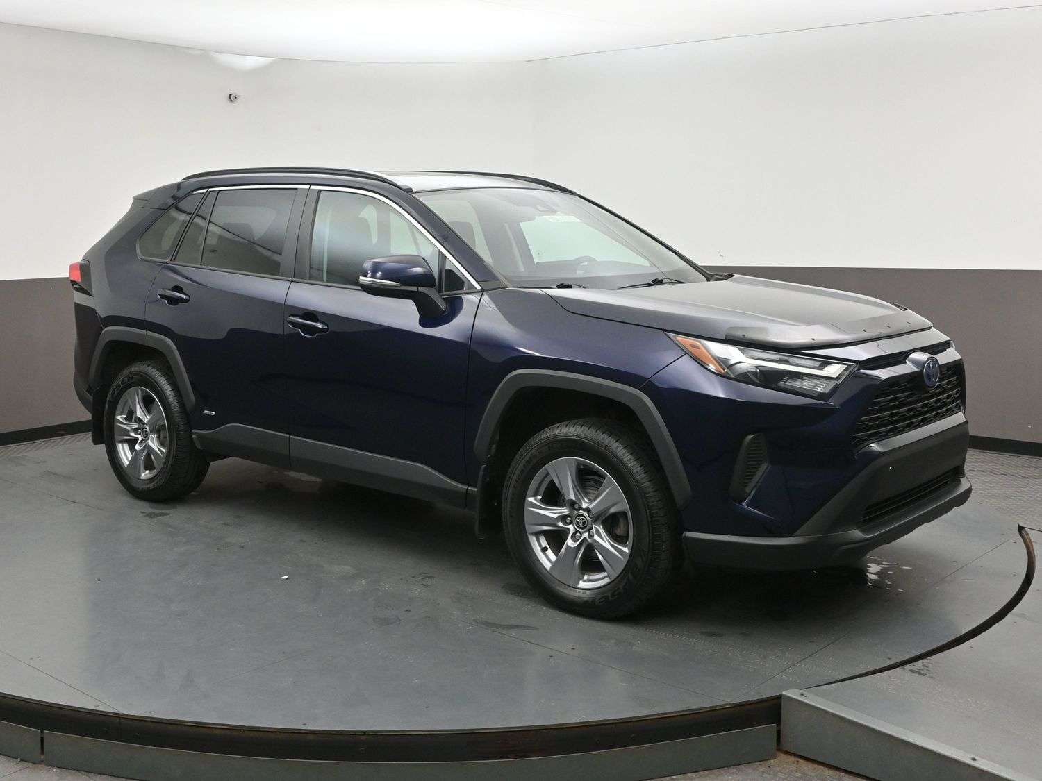 2022 Toyota RAV 4 XLE | AWD | HEATED STEERING WHEEL | BLUETOOTH |