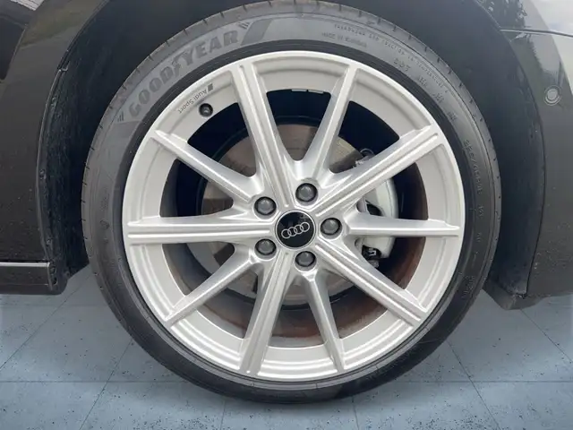 Audi A3 view 8