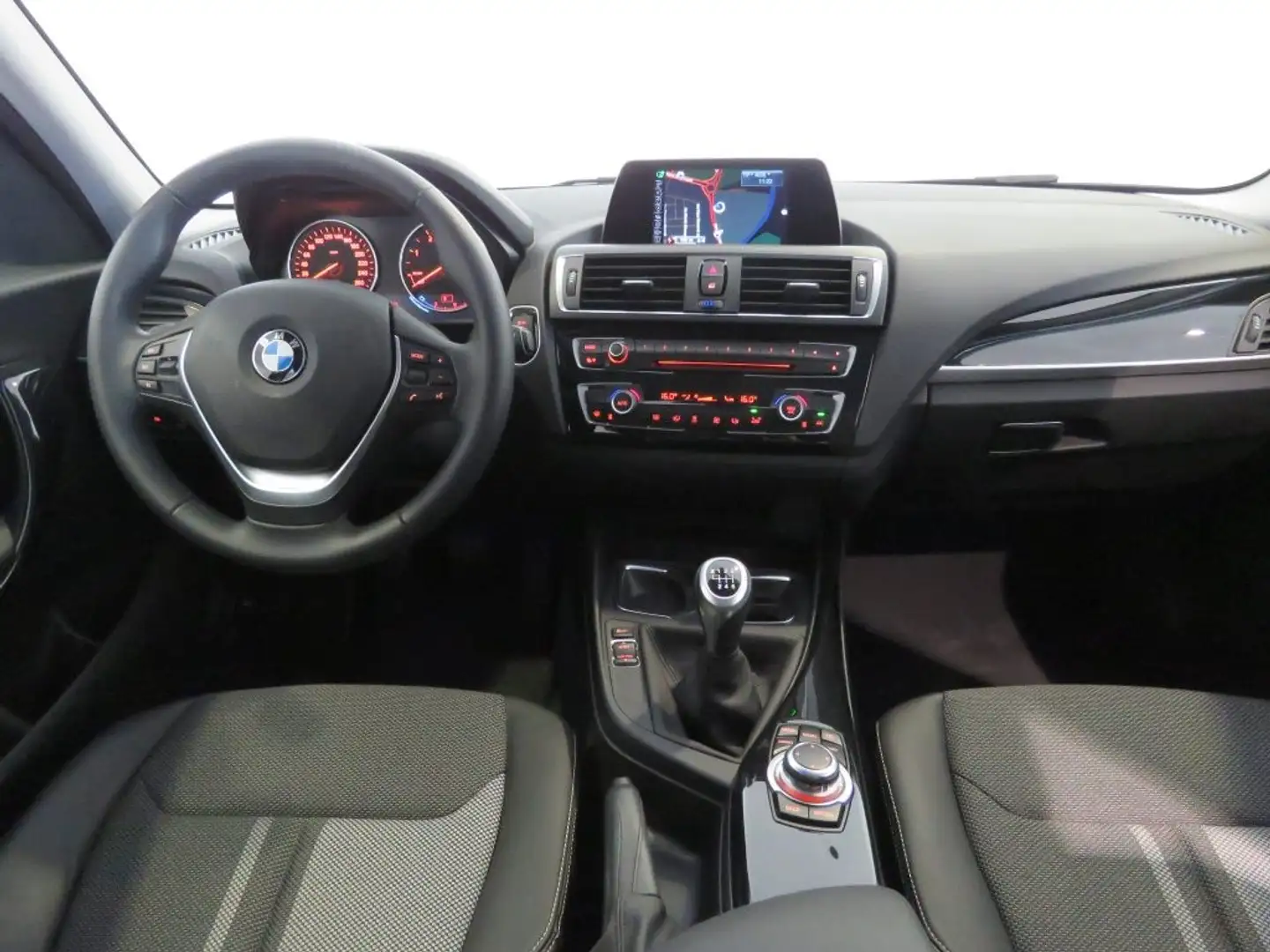 BMW 116 Serie 1 (F20) 2015 d Urban 5p - 2