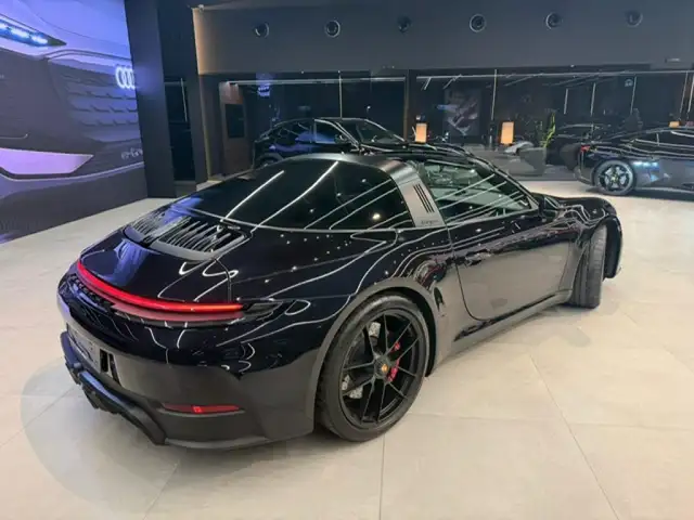 Porsche 992 Targa 4 GTS 992.2