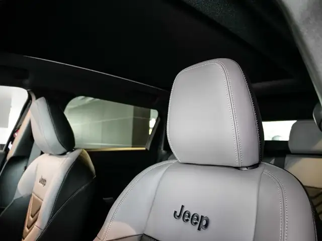 Jeep Compass view 7