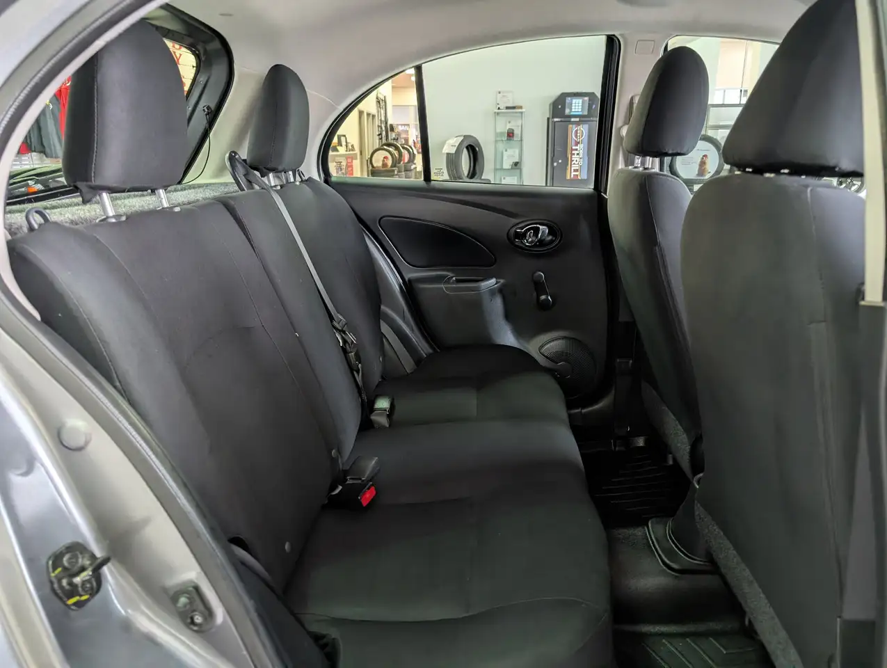 Nissan Micra снимка Nissan Micra