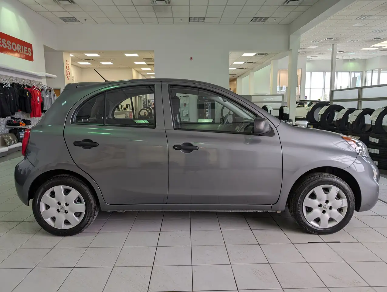 Nissan Micra снимка Nissan Micra
