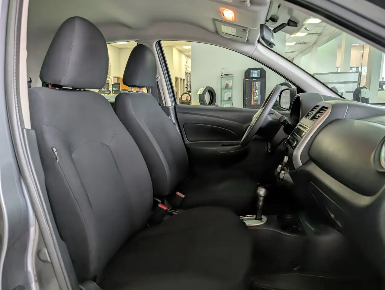 Nissan Micra снимка Nissan Micra