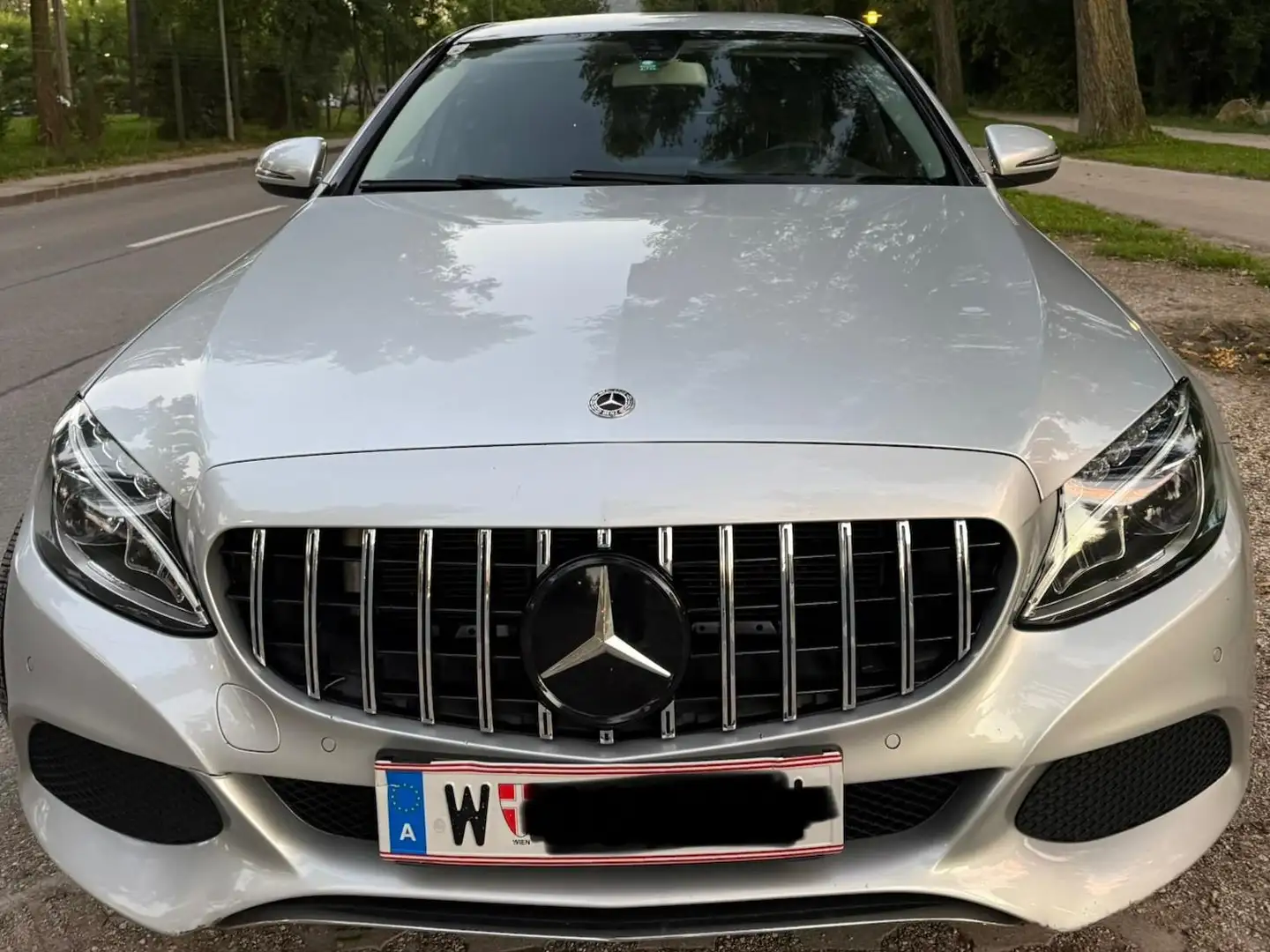 Mercedes-Benz C 180 C 180 d Aut. Grau - 1