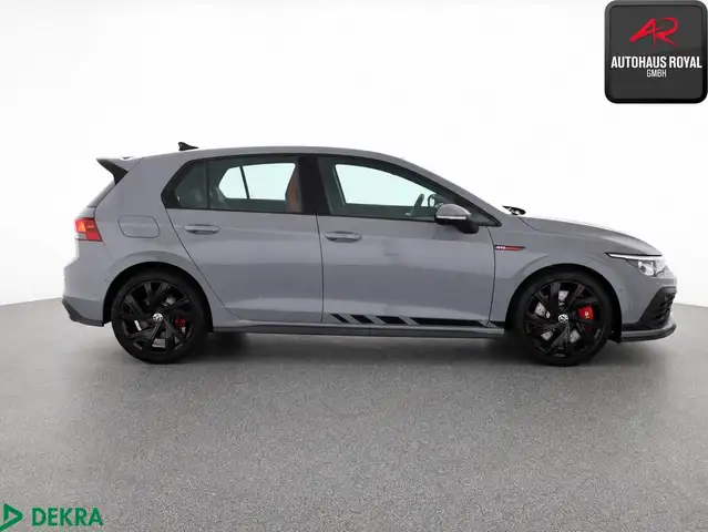 Volkswagen Golf view 6