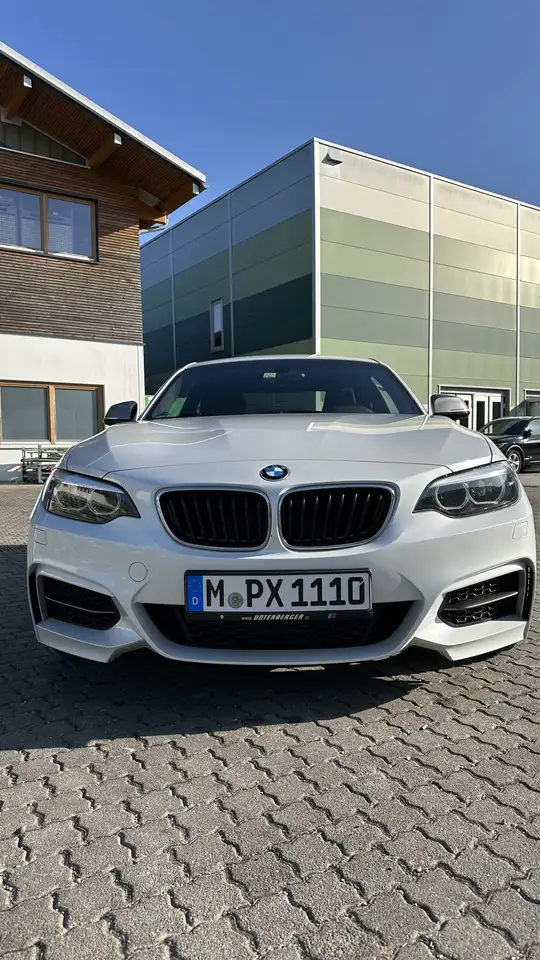 BMW 240