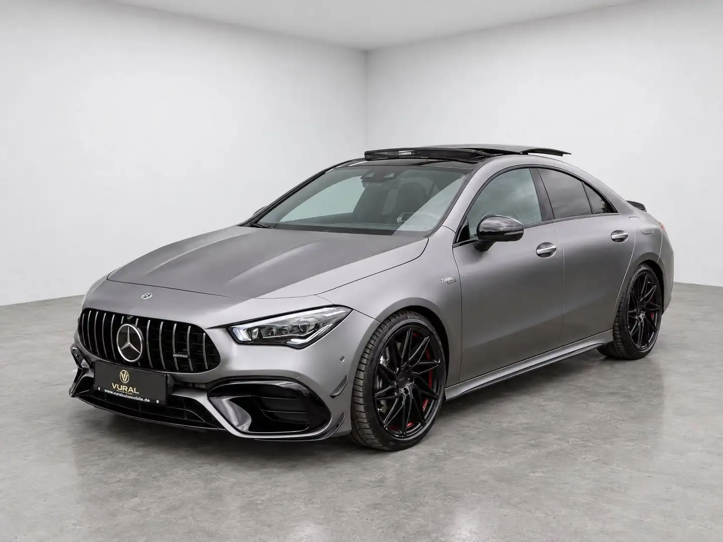 Mercedes-Benz CLA 45 AMG 4Matic | Panorama | Head-Up | Schalensitze | Sitz Kühlung/Heizung | Burmester Soundsystem | Magno-Lack | | Grau - 2