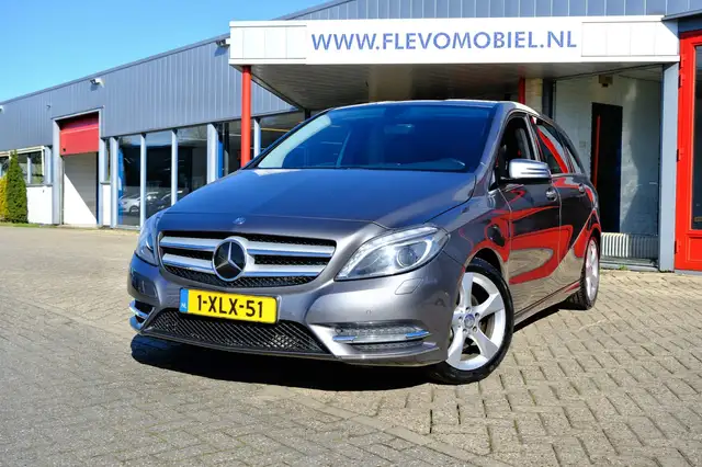 Mercedes-Benz B 180 CDI Ambition Xenon|Half Leder|LMV|Navi