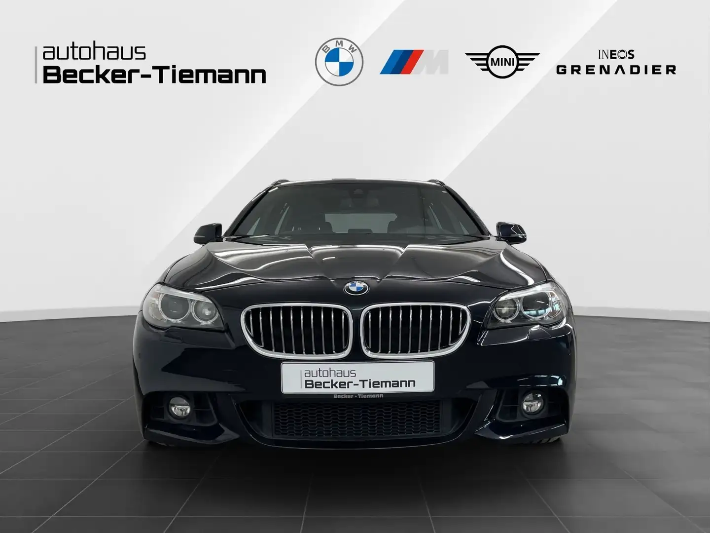 BMW 520 d xDrive A Tour,M Sportpaket,Panoramadach,etc. Zwart - 2