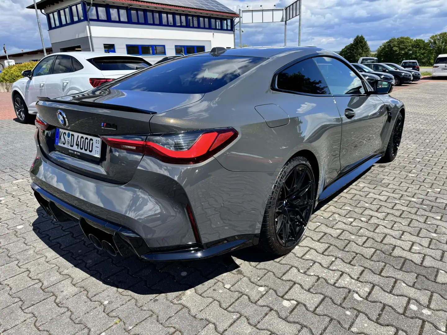 BMW M4 Competition Coupe X-Drive Curved Disp. Laser 360° Сірий - 2