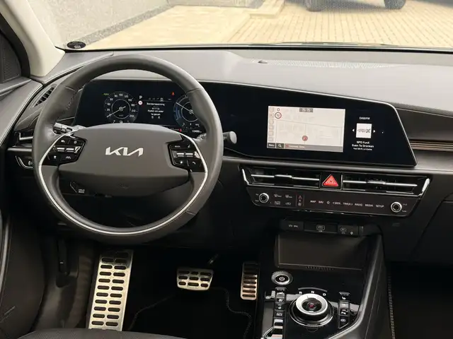 Kia E-Niro view 18