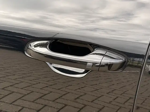 Kia E-Niro view 7