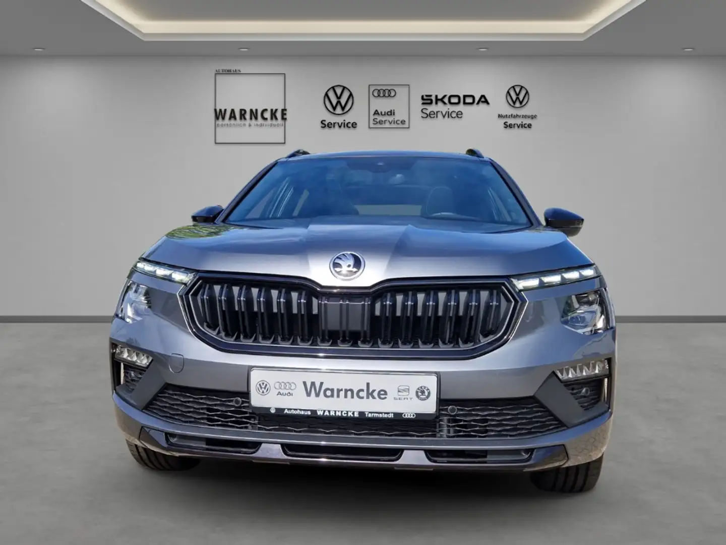 Skoda Kamiq 1.5 TSI Monte Carlo DSG MATRIX AHK GRA NAV PDC RFR Gris - 2