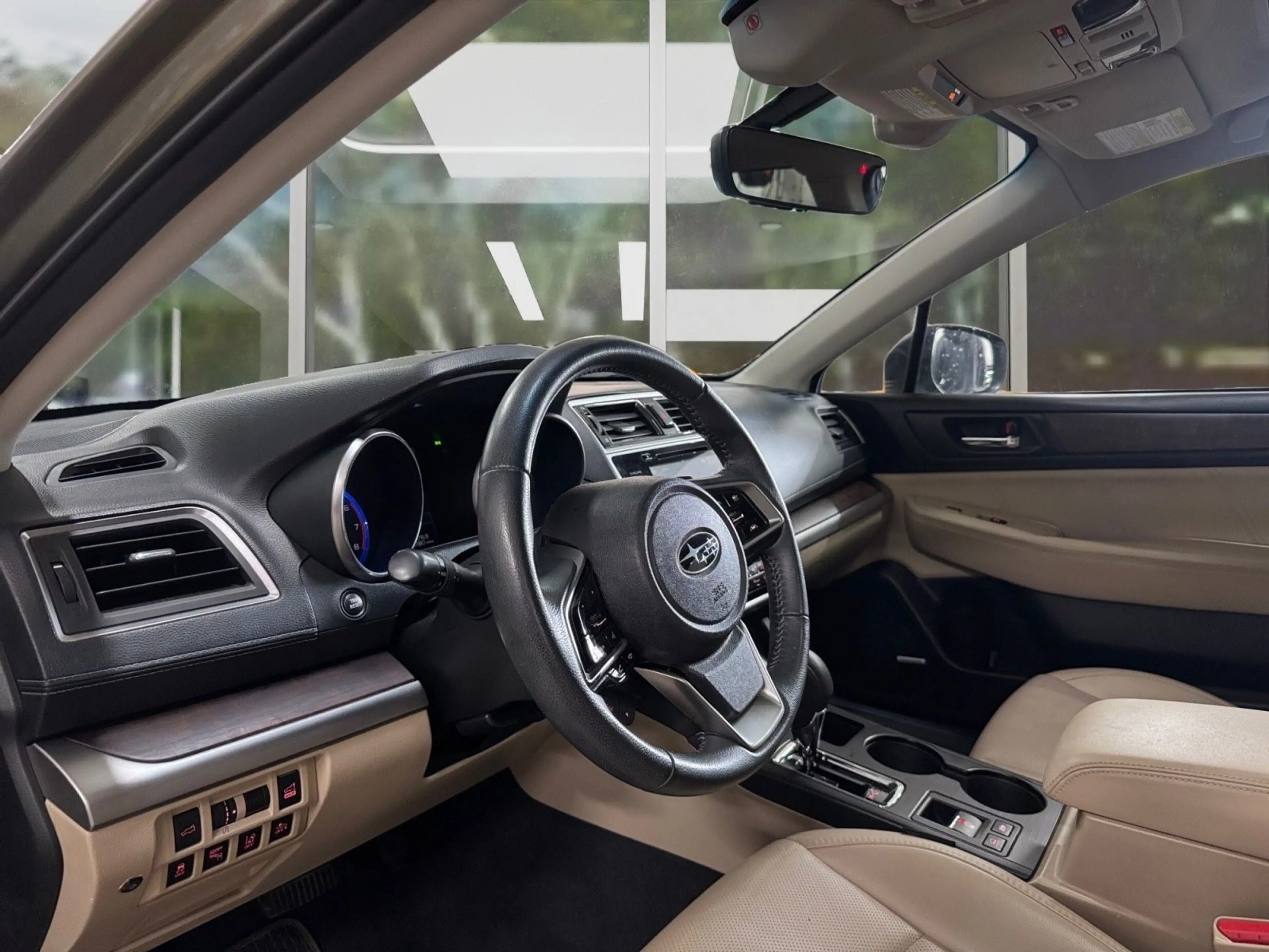 Subaru OUTBACK Automatik,  Wenig Km, Guter Zustand — photo 11