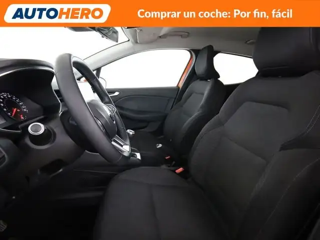 Renault Clio view 11