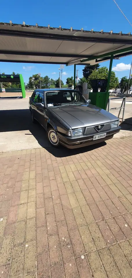 Alfa Romeo 75 2.0i ts, foto 6