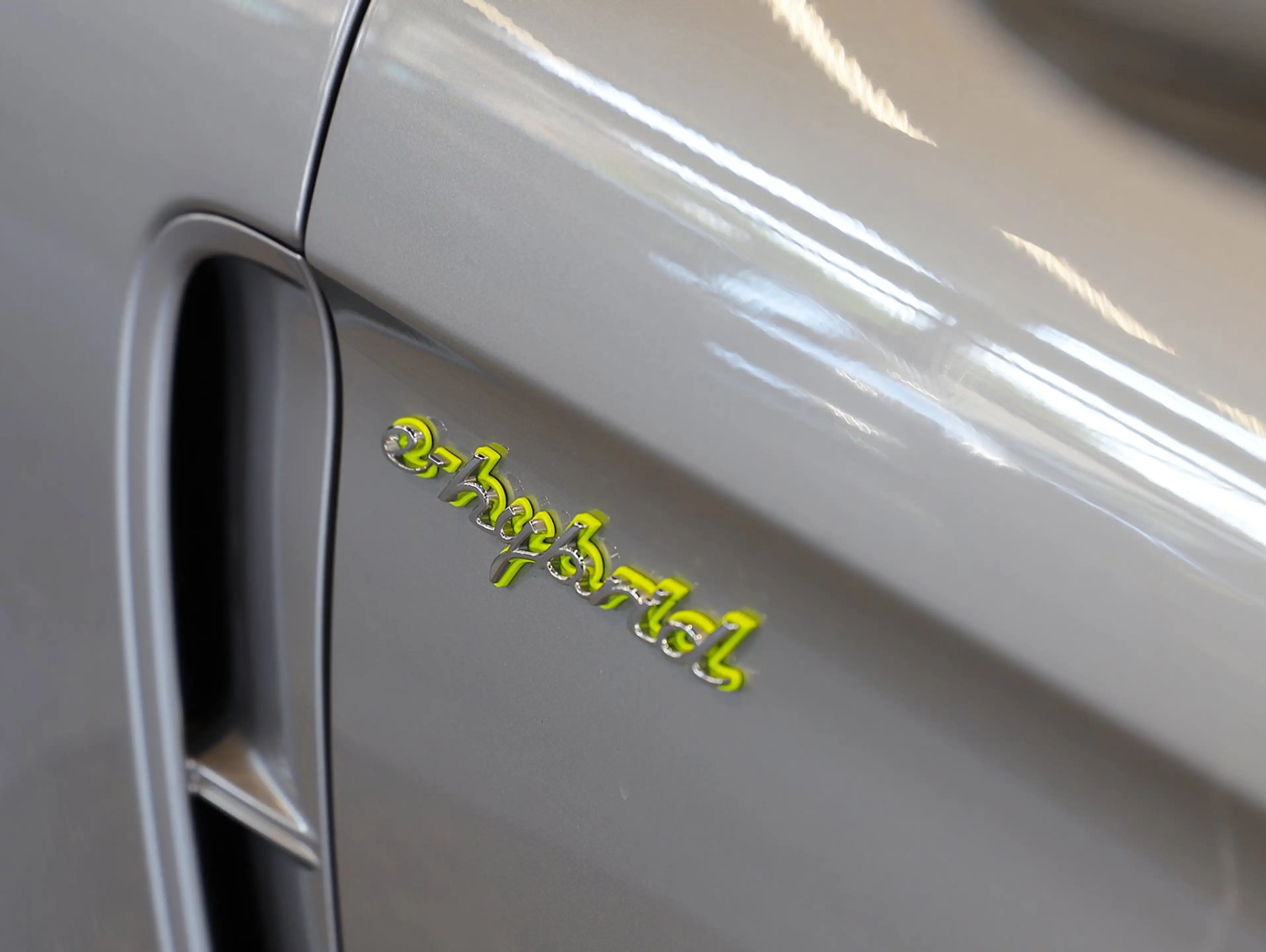 Porsche Panamera 4S E-Hybrid G2 II — photo 10