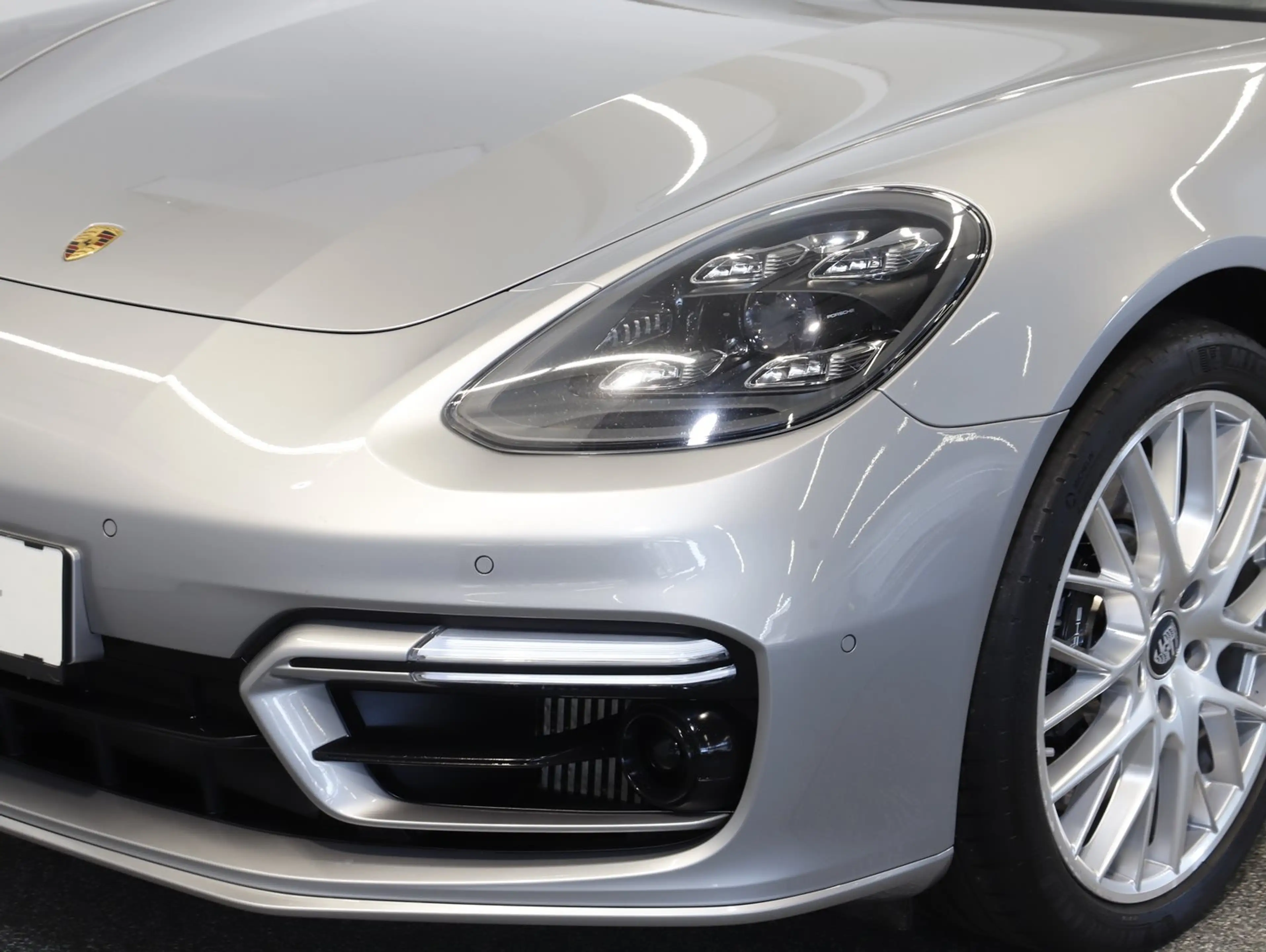 Porsche Panamera 4S E-Hybrid G2 II — photo 2