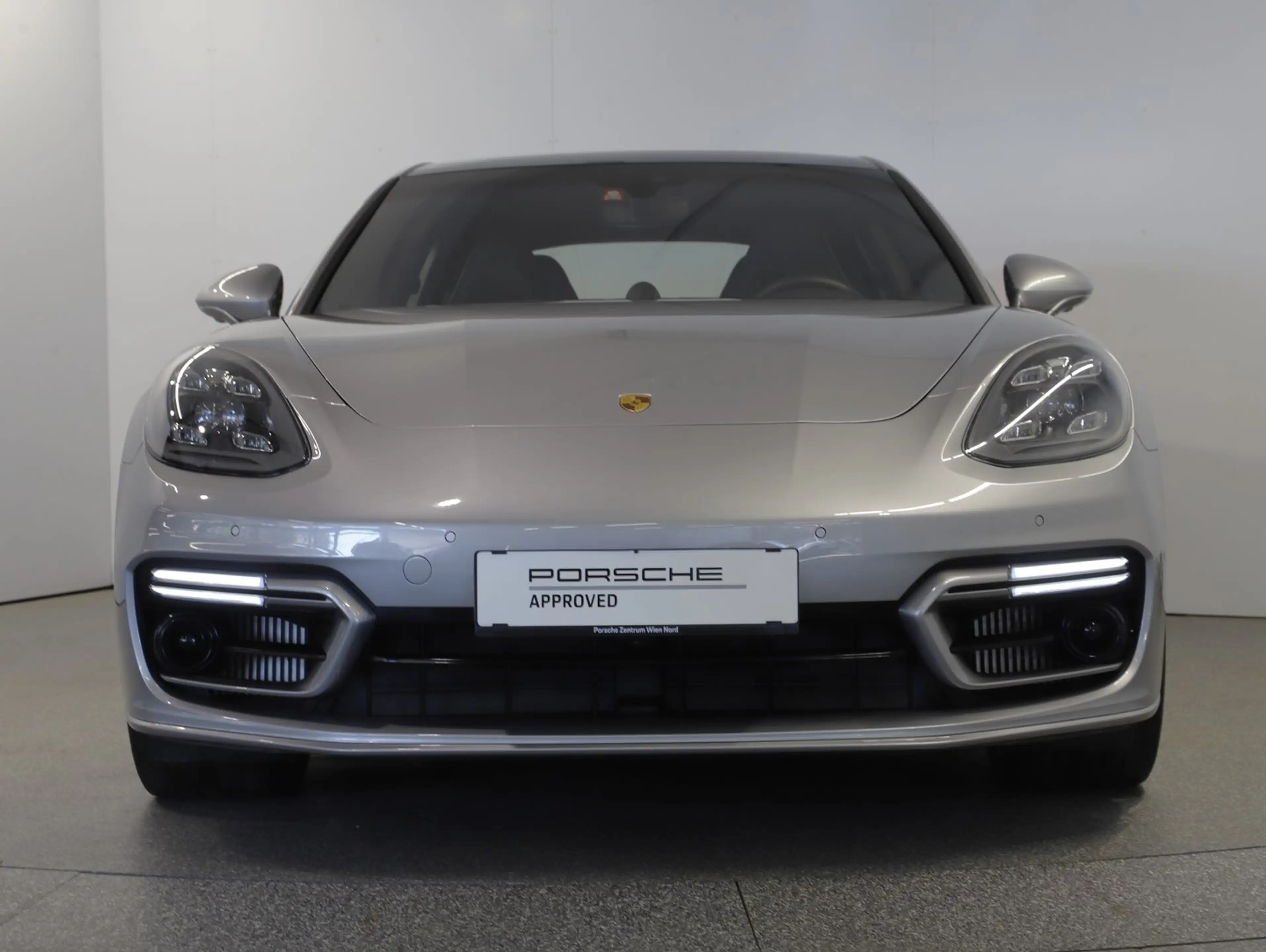 Porsche Panamera 4S E-Hybrid G2 II — photo 5