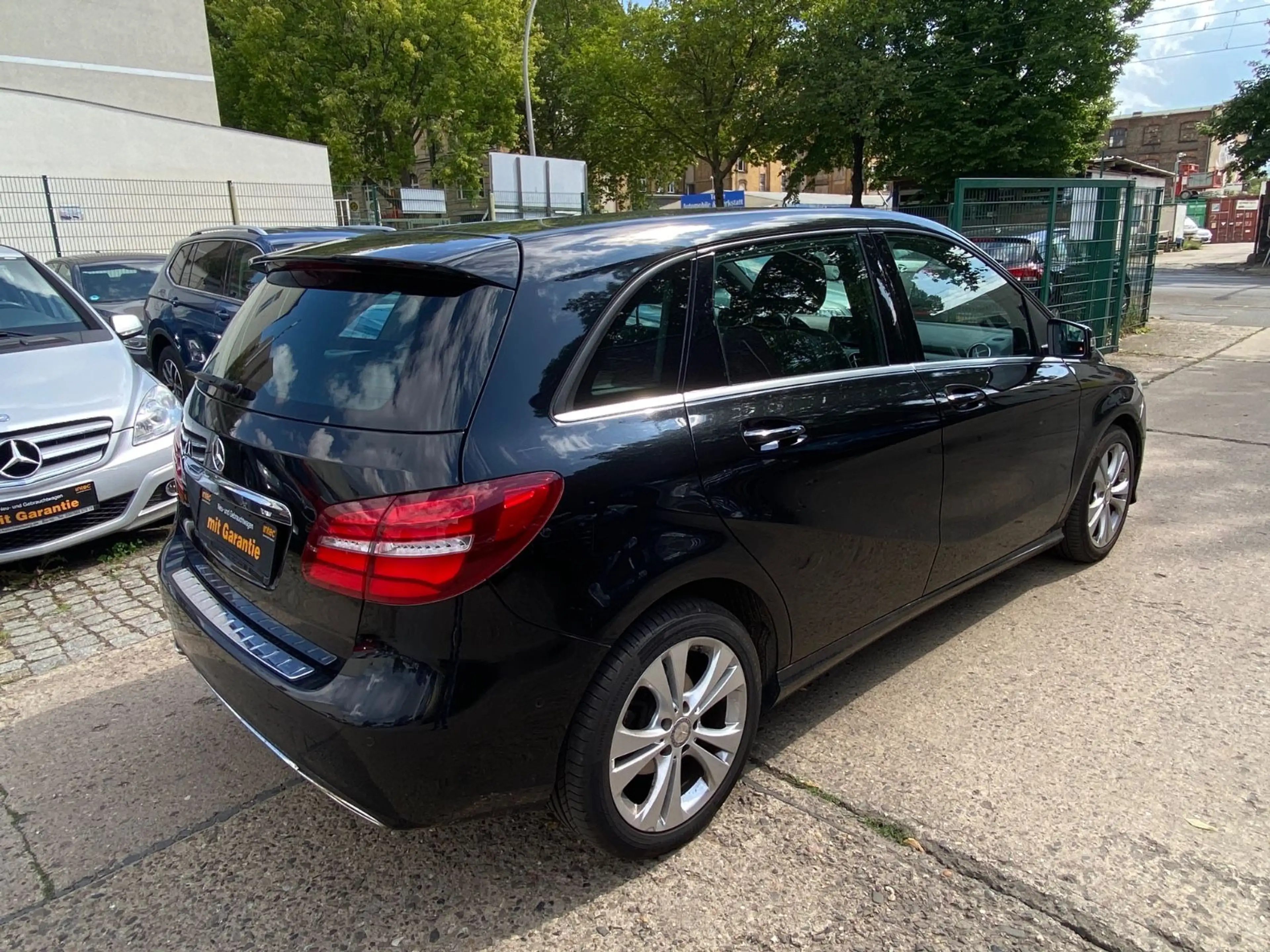Mercedes-Benz B 180 "Score" Navi+Leder+Kamera+Sitzheizung+PDC — photo 7