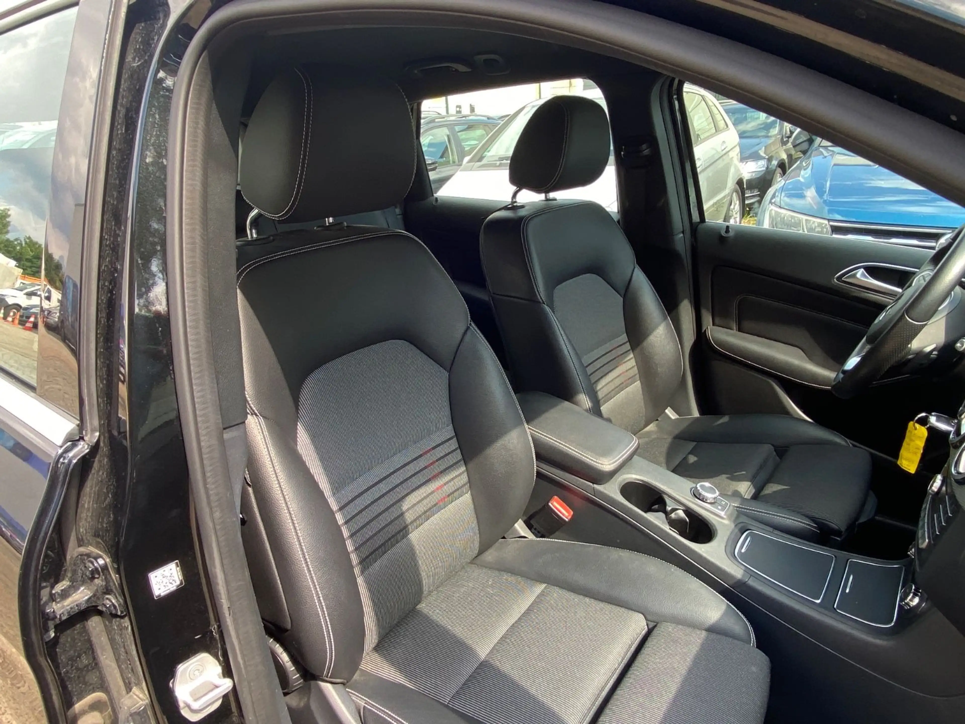 Mercedes-Benz B 180 "Score" Navi+Leder+Kamera+Sitzheizung+PDC — photo 15