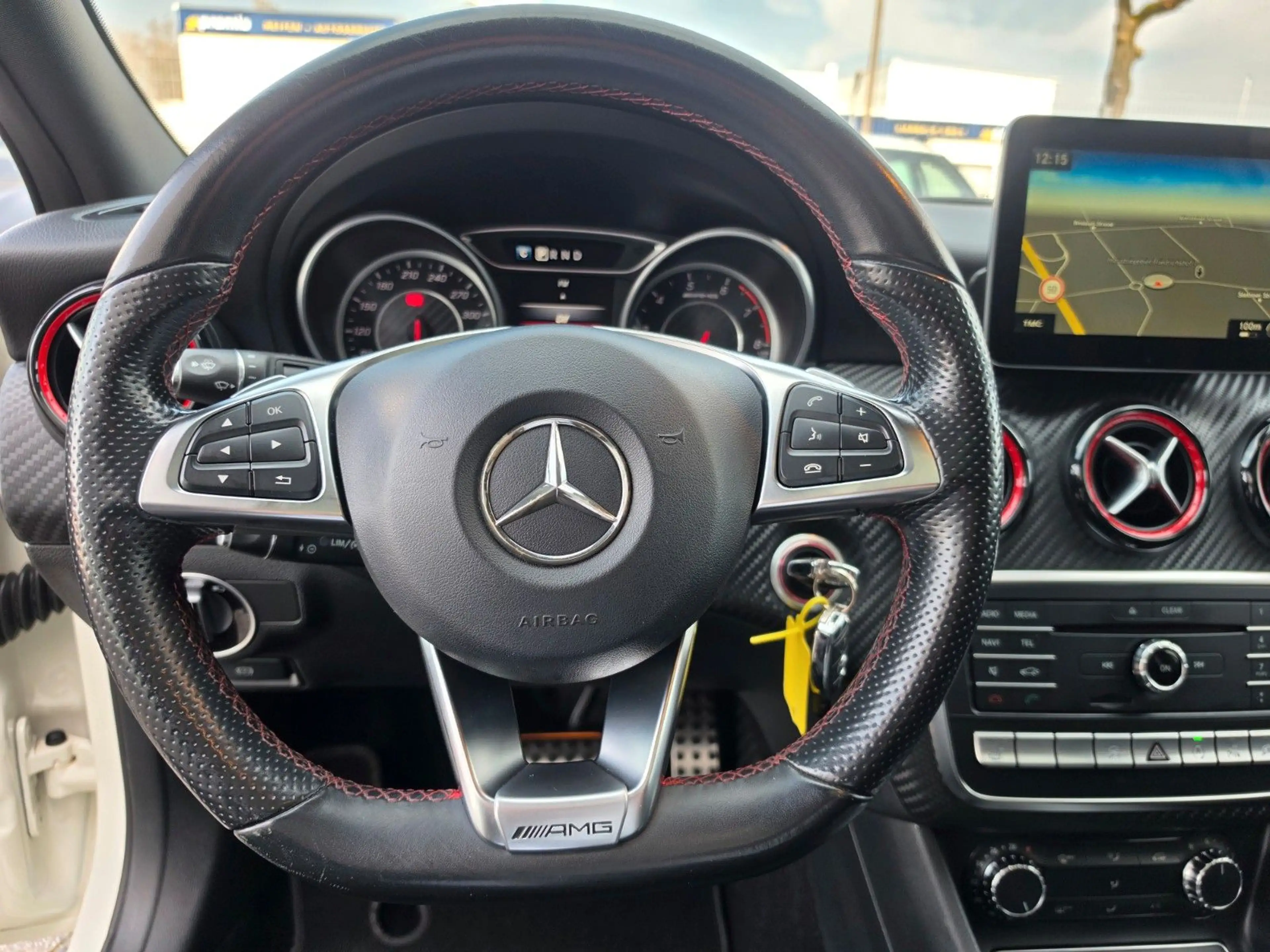 Mercedes-Benz A 45 AMG 4Matic *Panorama*Garantie*8-fach* — photo 14