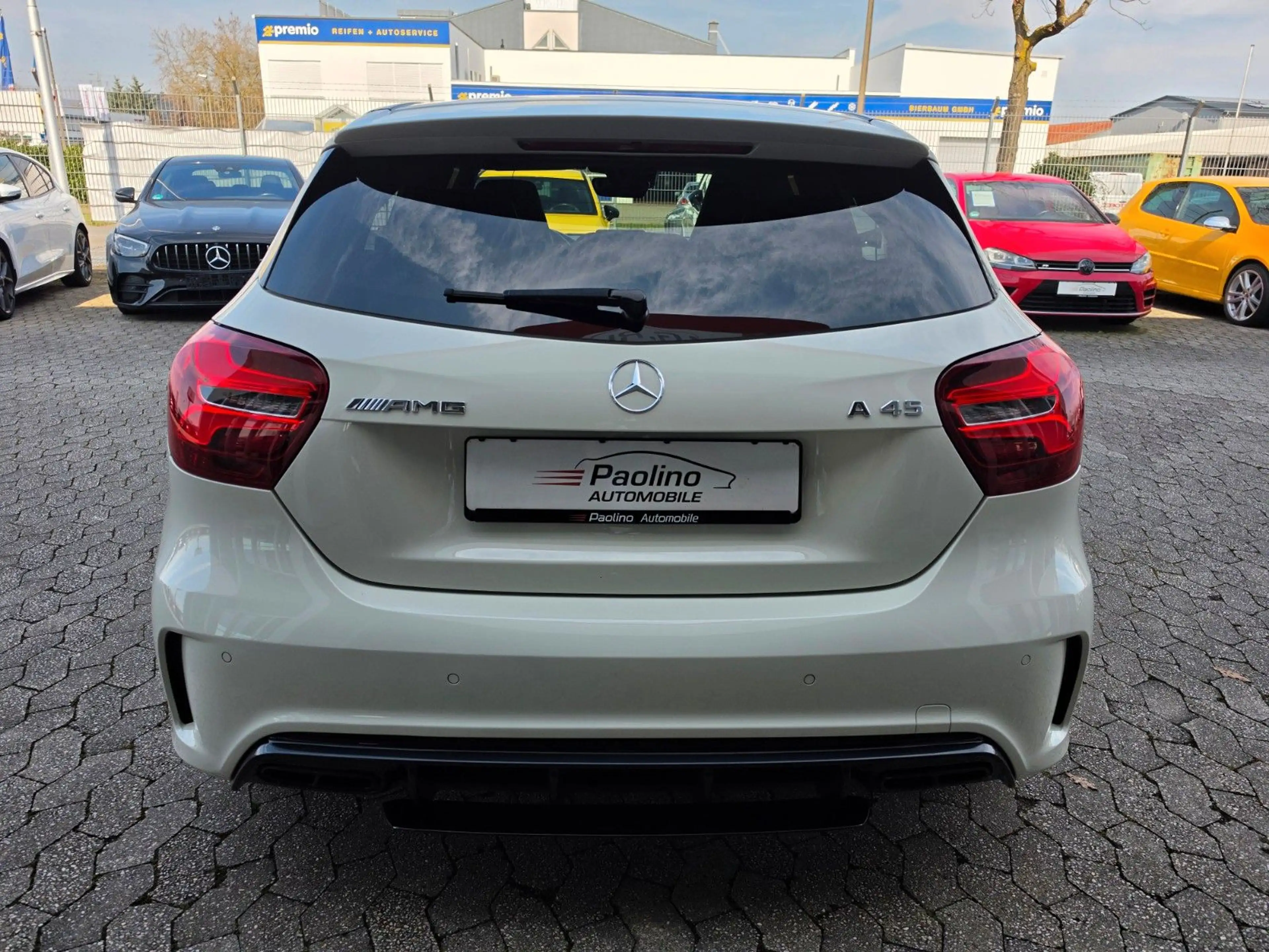 Mercedes-Benz A 45 AMG 4Matic *Panorama*Garantie*8-fach* — photo 5