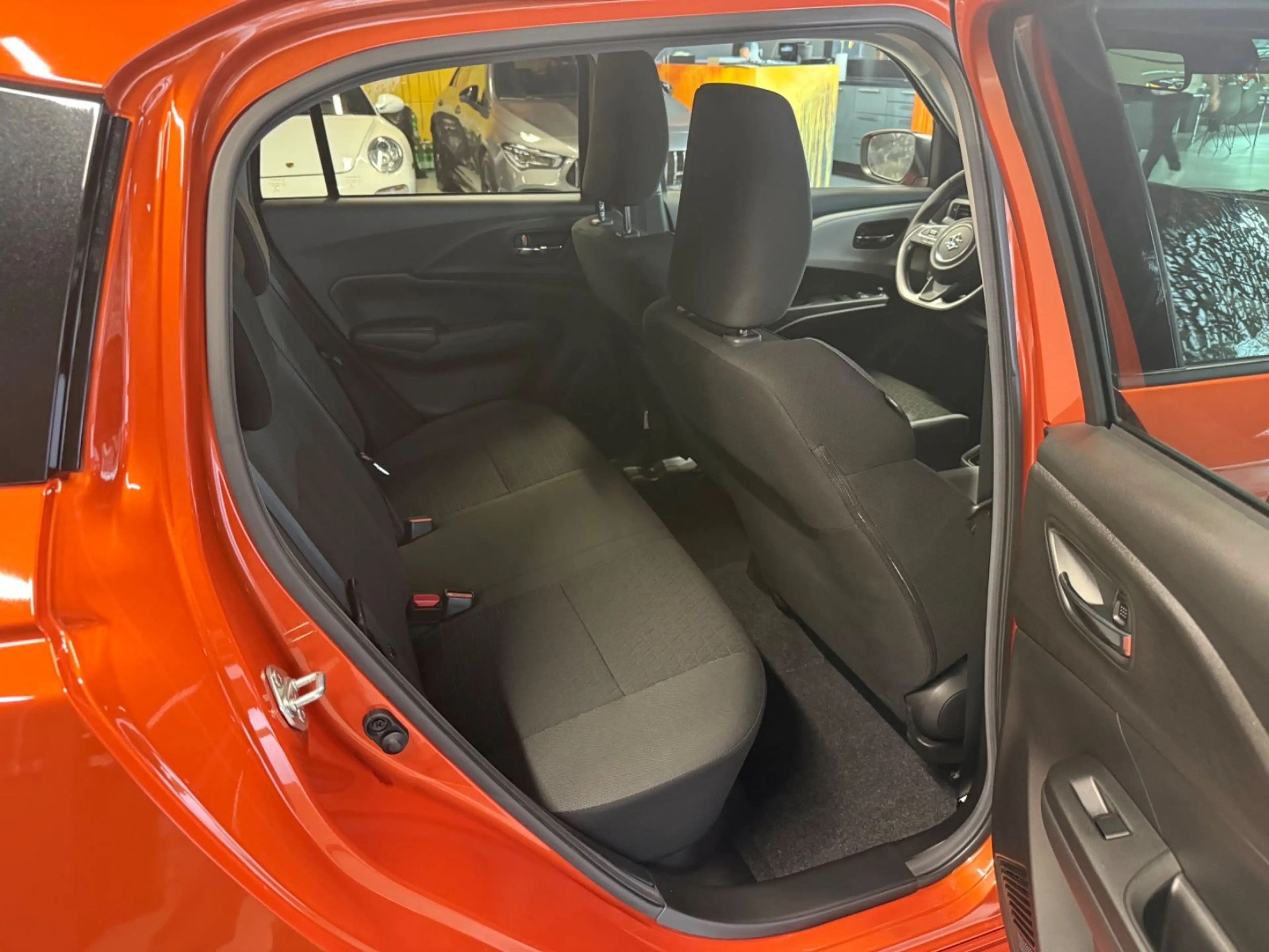 Suzuki Swift 1.2 Aut. LED~ACC~KAMERA~NAVI~SHZ~2000KM — photo 13