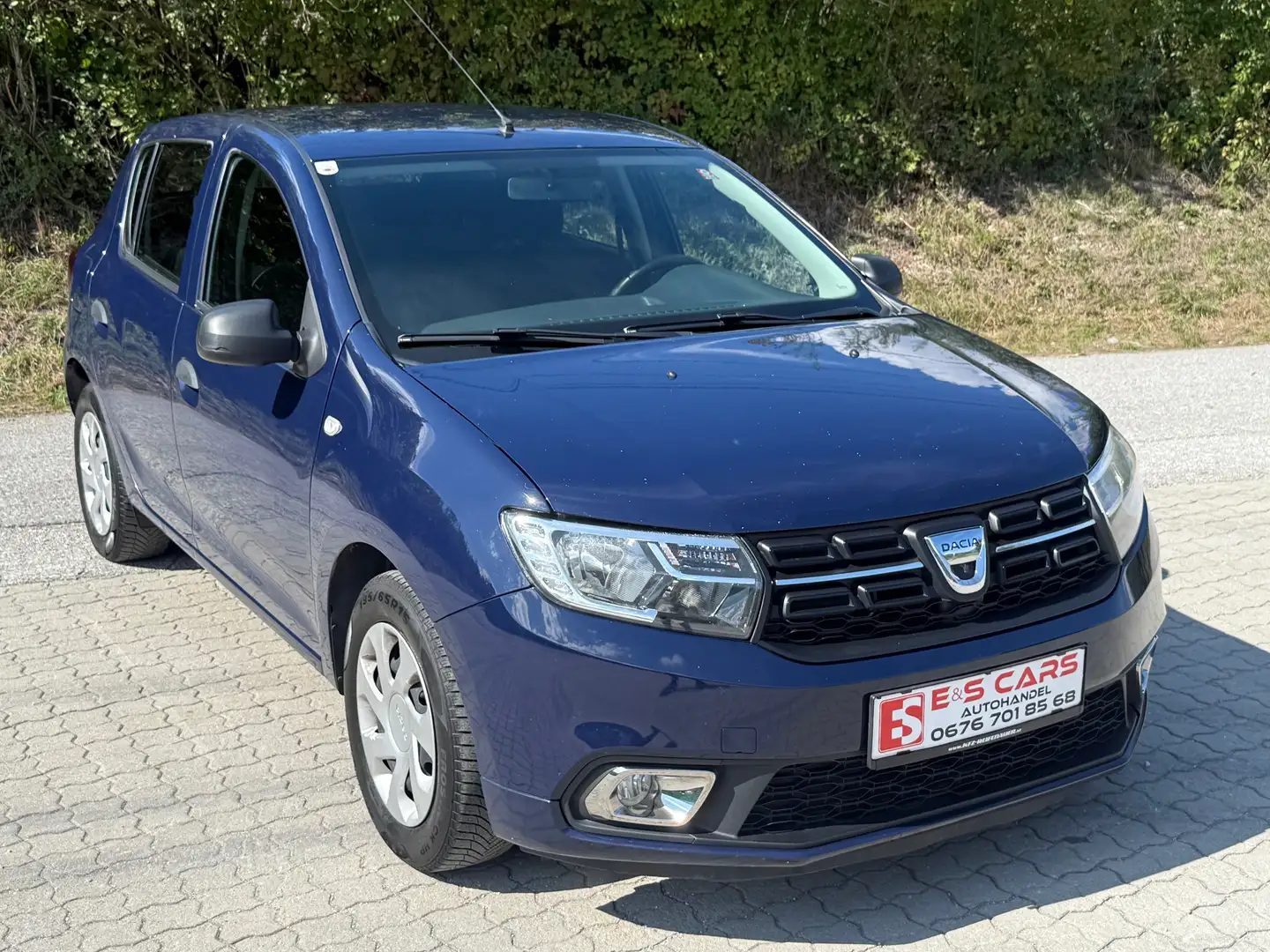 Dacia Sandero Ambiance Blau - 2
