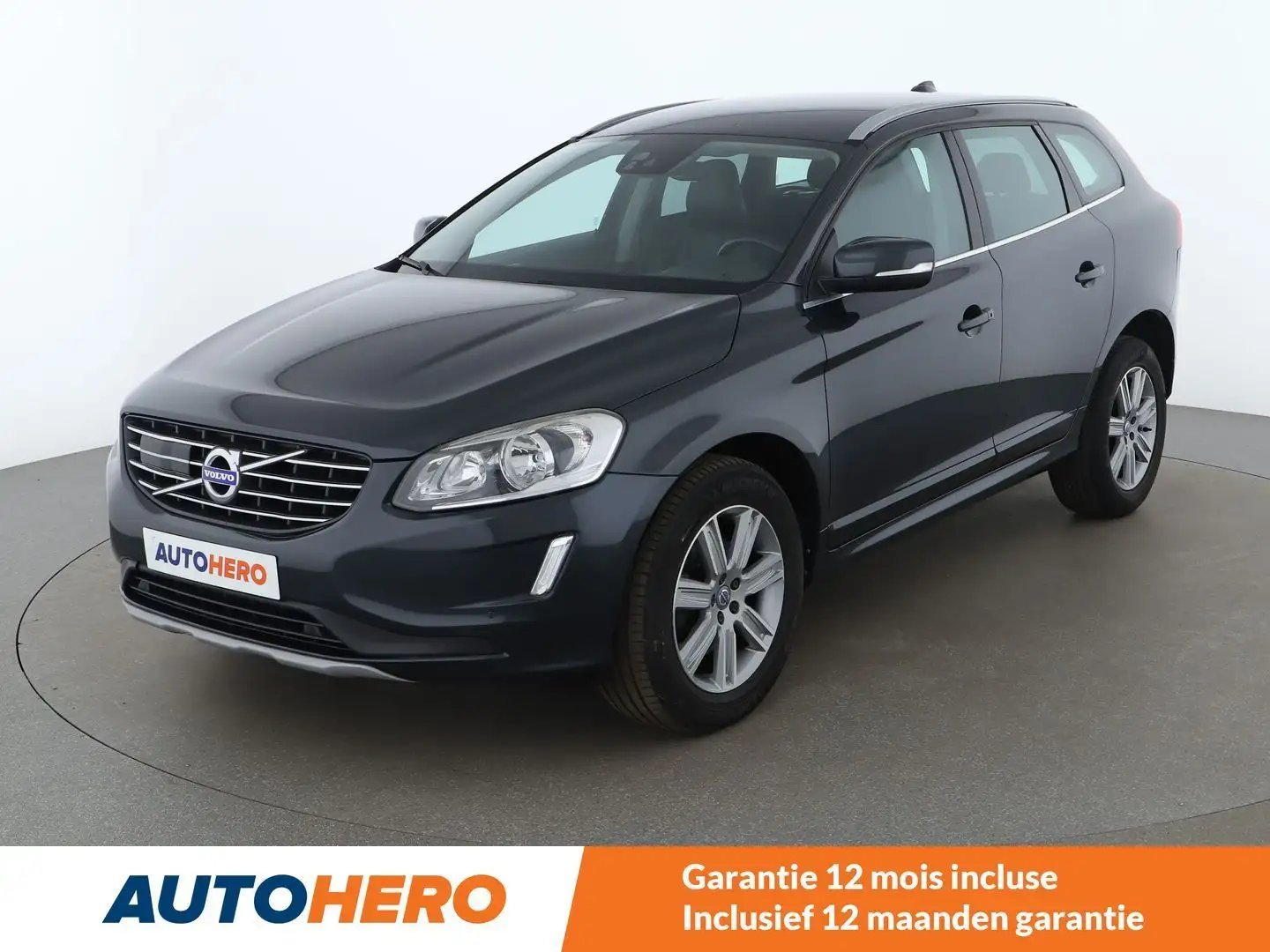 Volvo XC60 2.4 D4 Business AWD Fekete - 1
