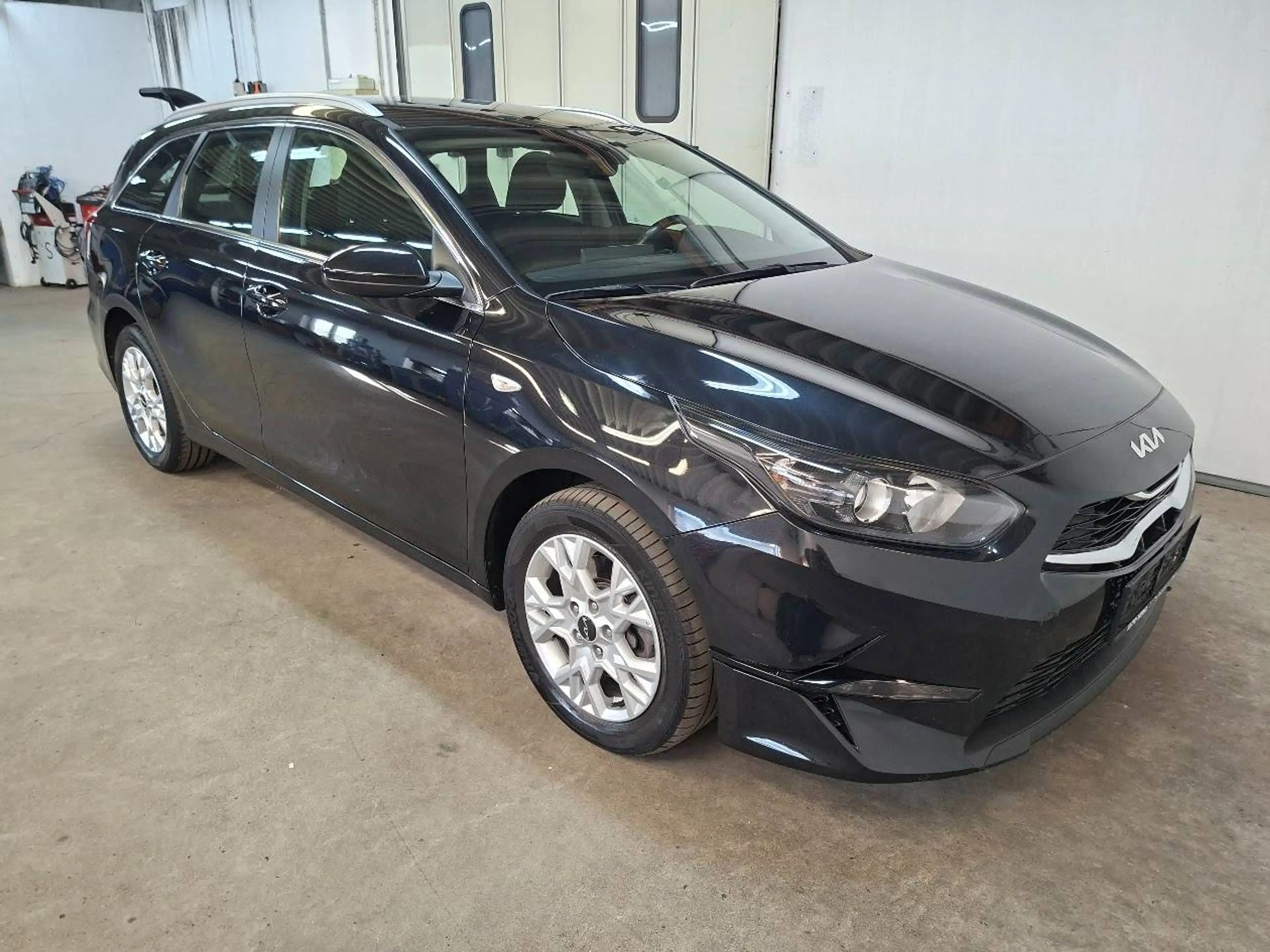 Kia Ceed SW / cee'd SW 1.6 CRDi (48V Mild-Hybrid) Vision — photo 6