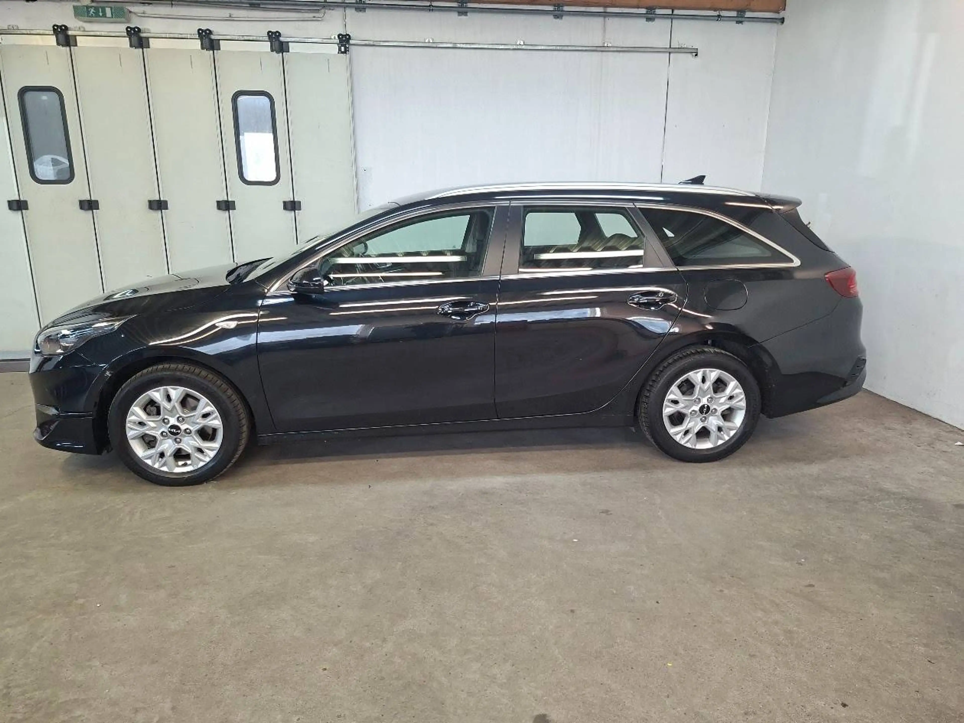 Kia Ceed SW / cee'd SW 1.6 CRDi (48V Mild-Hybrid) Vision — photo 2