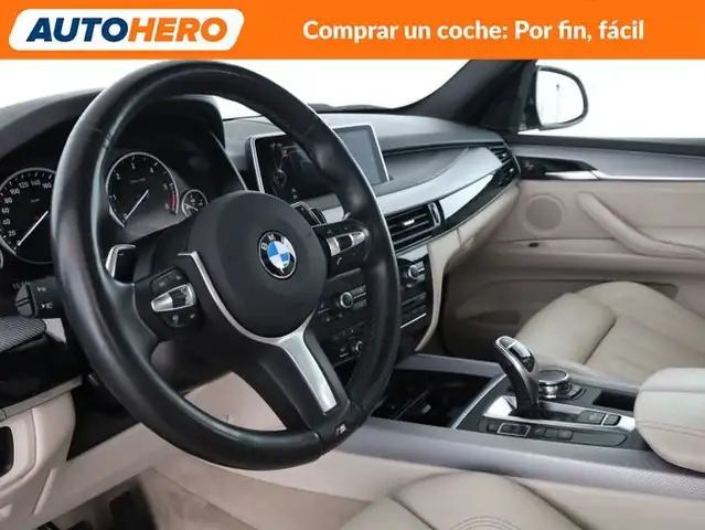 BMW X5 view 12
