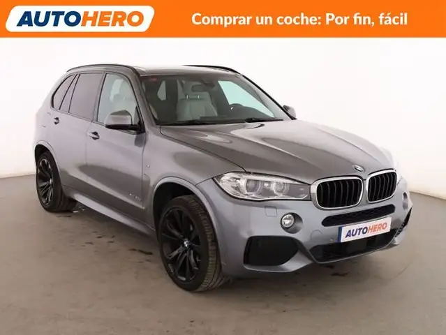 BMW X5 view 8