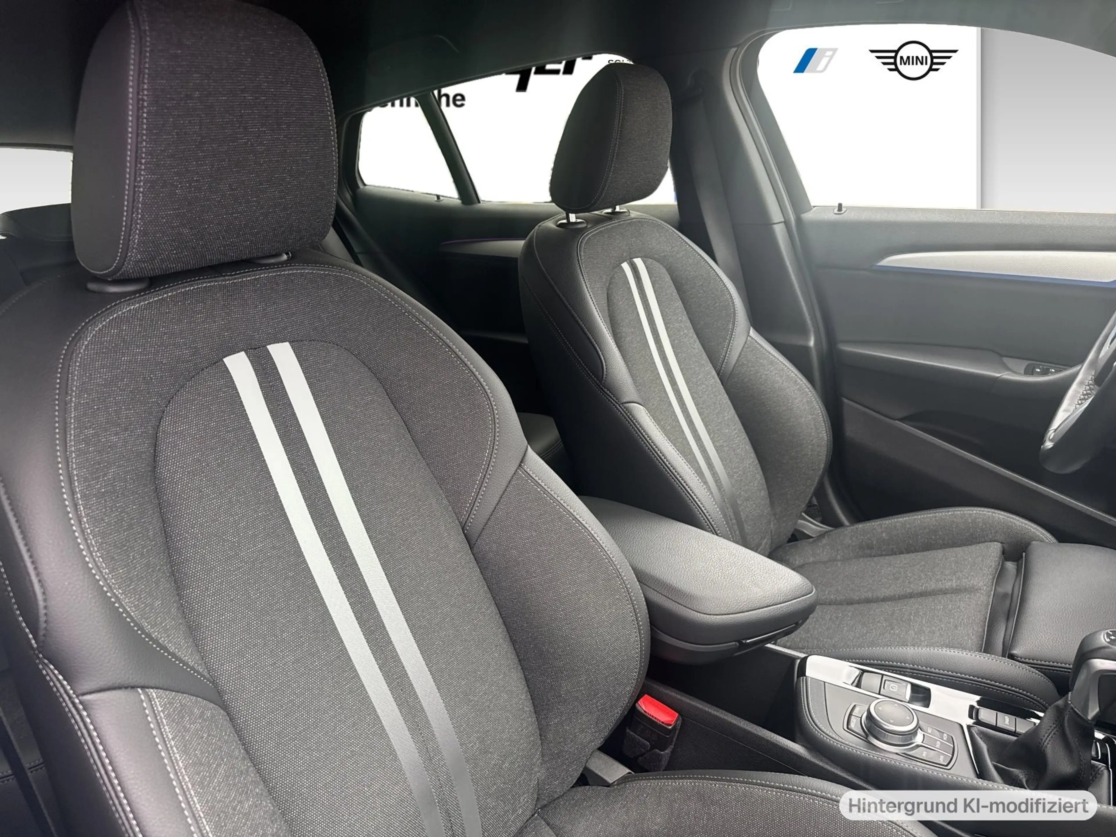 BMW X2 xDrive25e — photo 6