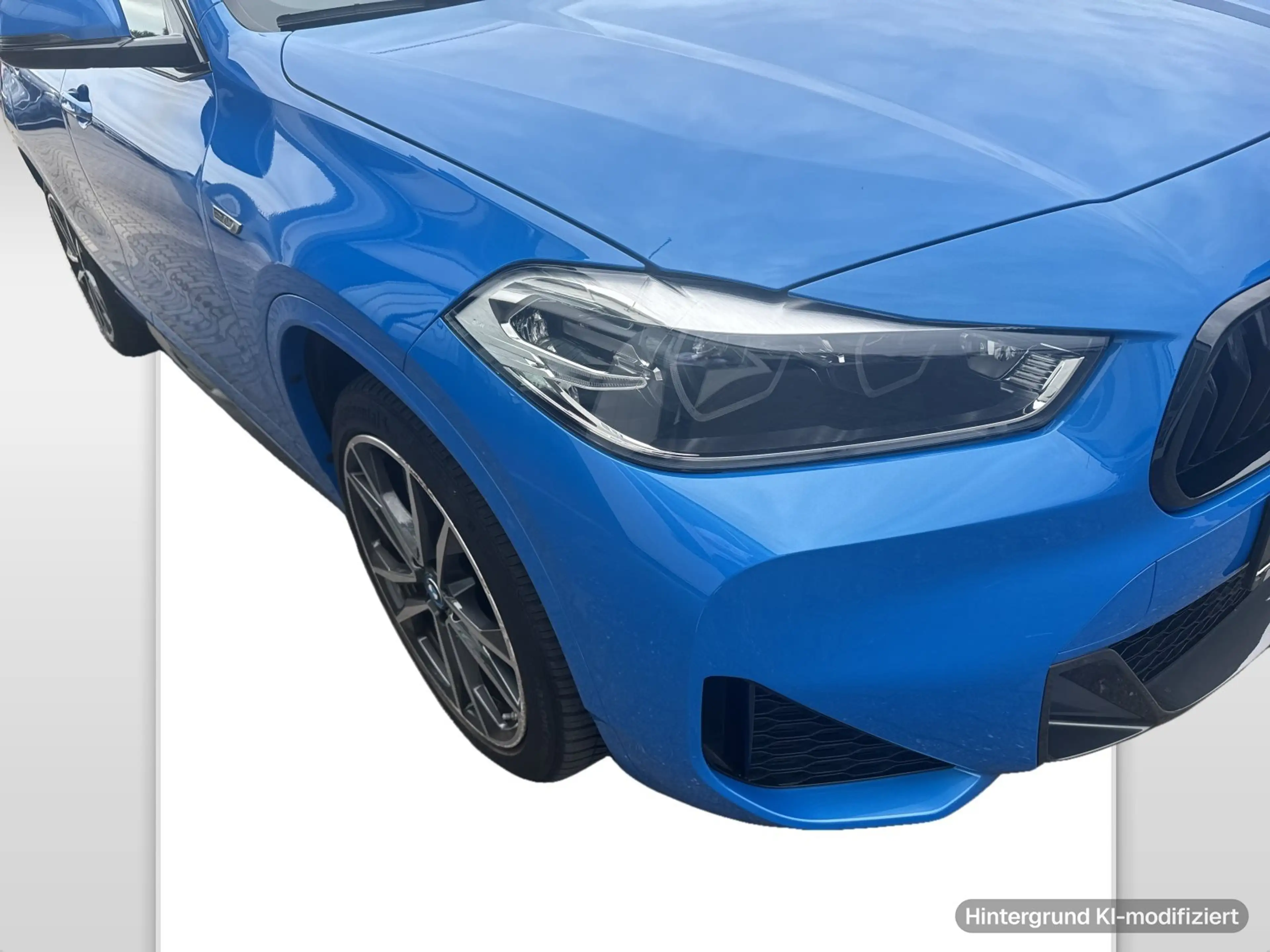 BMW X2 xDrive25e — photo 9