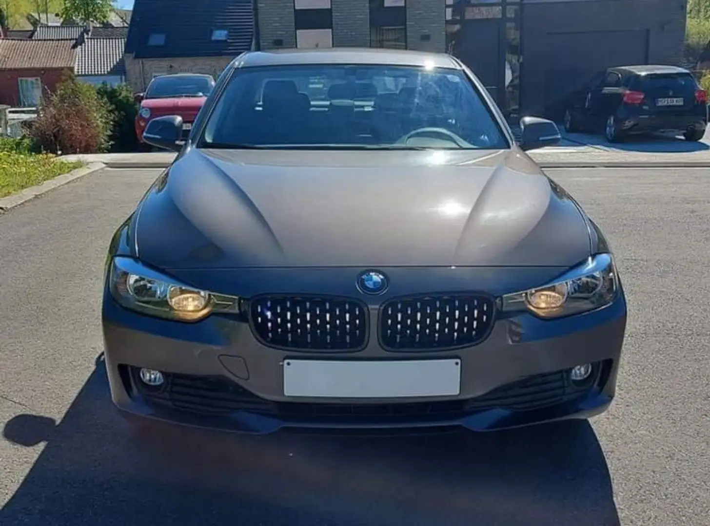 BMW 318 dA - Intérieur pack M - 2