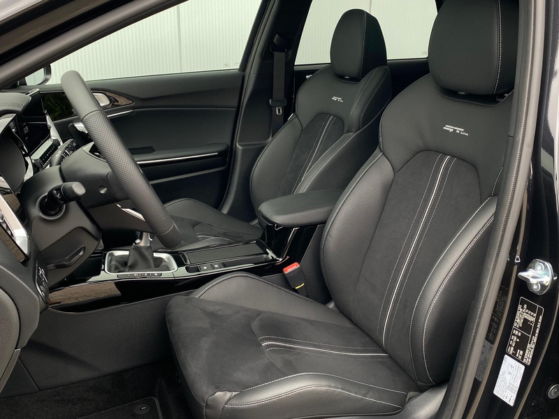 Kia Ceed / cee'd 1.5 T-GDi 140pk GT-PlusLine |VOORDEEL | Navigatie — photo 12