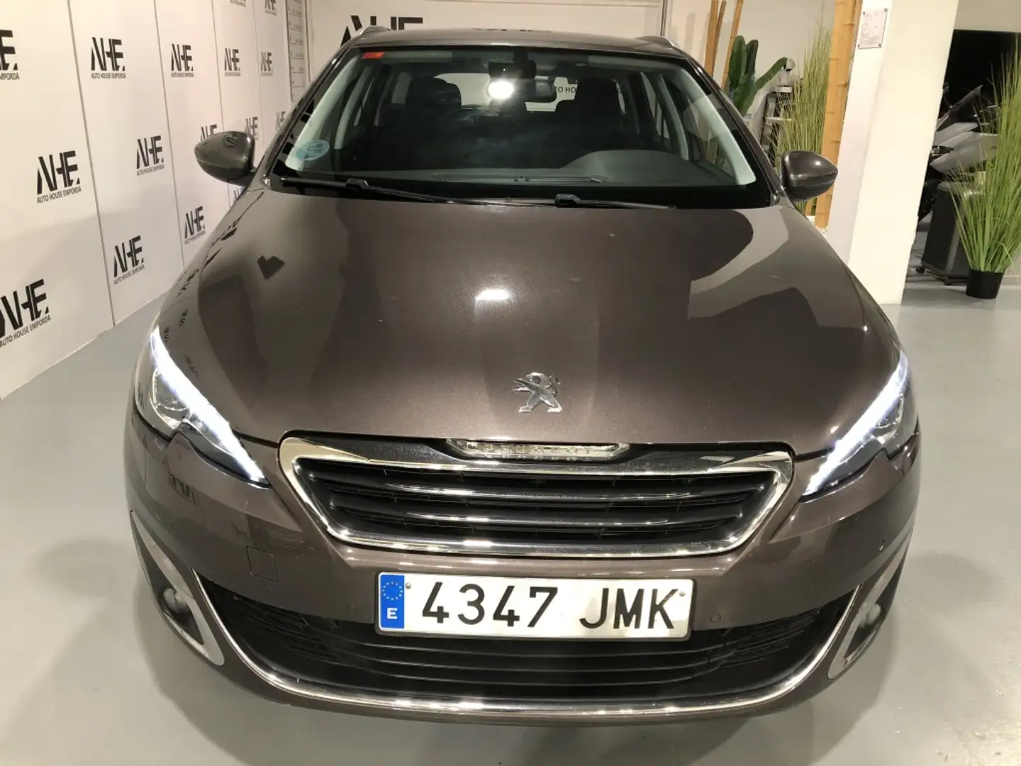 Peugeot 308 SW 1.6 BlueHDi Style 120 Marrón - 2